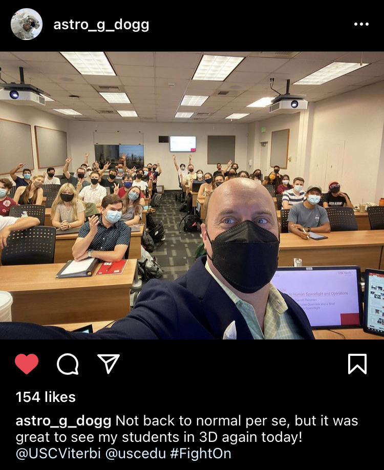 Dr. Reisman's Instagram selfie with the Fall 2021 ASTE 524 Human Spaceflight class